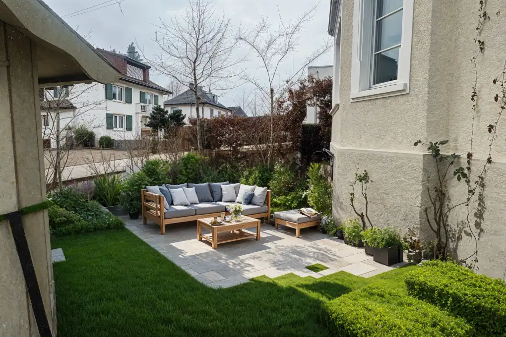 Small Garden with a Relaxing Seating Area