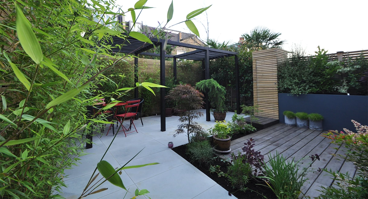 contemporary dark fence