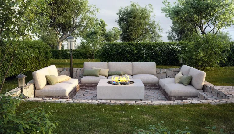 Contemporary fire pit